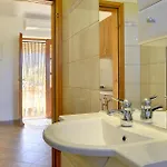 1 Bedroom Front In Apartament *