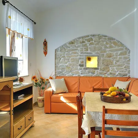 Apartament 1 Bedroom Front In