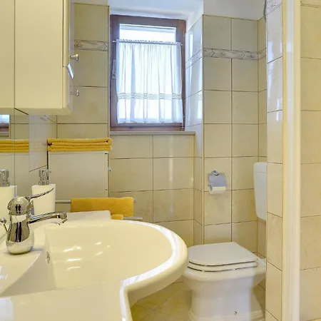 公寓 1 Bedroom Front In Rakalj